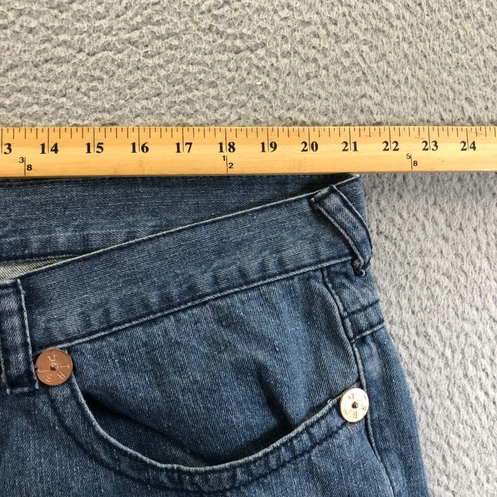 Vintage True Religion Jeans Mens 42x34 Blue Y2K Straight Skull Patch Made In USA